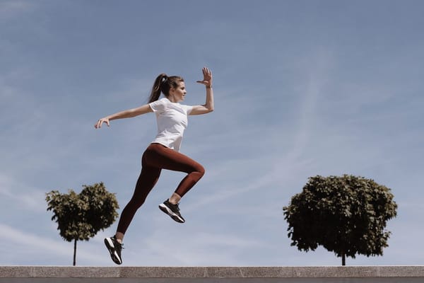 ACL Injury Risk in Female Athletes: What the Research Actually Shows About Prevention