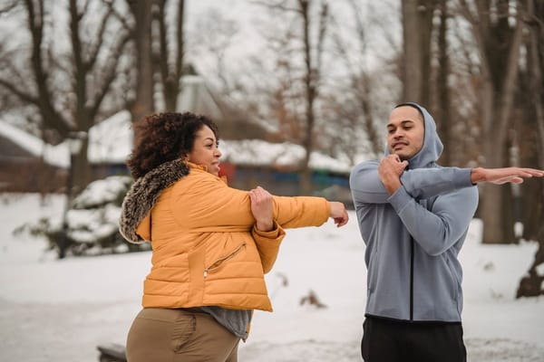 Lifting in the Cold: Why Your Warm-Up Needs More Time This Autumn